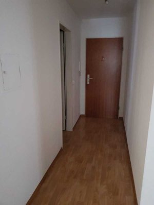 Stilvolle, modernisierte 4-Zimmer-Wohnung mit Balkon und EBK in Müllheim