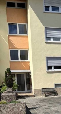 Schöne 4-Zimmer-EG-Wohnung mit Balkon und EBK in Freinsheimsheim