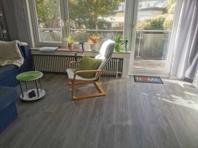 Exklusive, gepflegte 2-Zimmer-Wohnung mit Balkon und Einbauküche in Müngersdorf, Köln