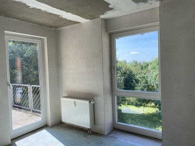 Attraktive und vollständig renovierte 4-Zimmer-Erdgeschosswohnung mit Balkon in Bovenden