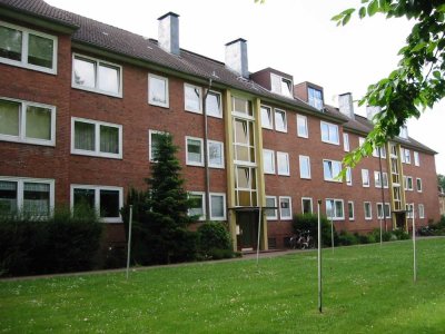 Stilvolle 2,5-Zimmer-Hochparterre-Wohnung mit EBK in Elmshorn