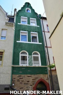 Romantisches Stadthaus mit Dachterrasse und Nebengebäude in Zell (Mosel)