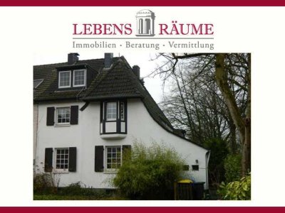 +++ Einfamilienhaus mit viel Platz und separatem Ladenlokal(30m²+30m²) +++