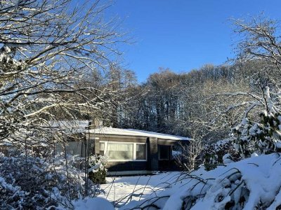 Schönes Grundstück mit Bungalow in ruhiger Lage von Roetgen