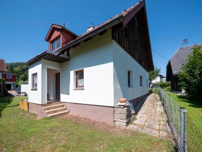 Renovieren statt neu bauen – Haus mit Potenzial nahe dem Traunsee jetzt zum neuen Preis!