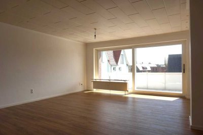 Großzügige und helle 5-Zimmerwohnung mit Balkon nahe Steinhuder Meer