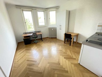 Ostviertel, An der Schillerwiese, Helles 1-Zimmer-Appartement, Teilmöbliert, 485€ warm, HL E3