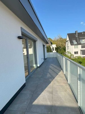 Luxuriöse 2 Zimmer Penthouse Traum im Ostviertel für Paare oder Singles