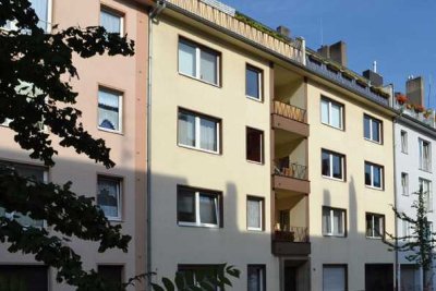 Am Wehrhahn-Top Innenstadtlage-dennoch ruhig-helle Wohnung mit Balkon, optional mit Garage