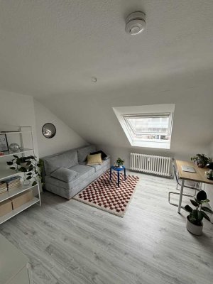 Helle, möblierte 1-Zimmer Wohnung in Düsseldorf, Uninähe