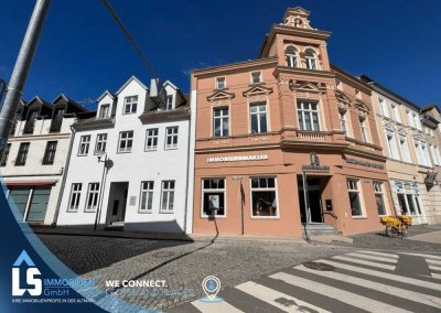 Große 3 Raumwohnung im Zentrum von Stendal