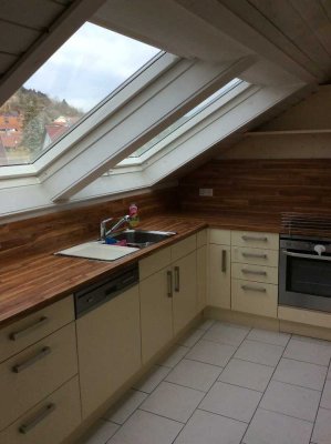Attraktive drei Zimmer DG-Wohnung in 3-Fam.Wohnhaus Rudersberg