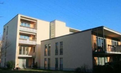 Ruhige 2-Zimmer-Wohnung mit Balkon in Alt-Hohenschönhausen!