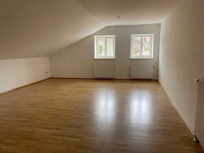 Schöne 2-Zimmer-Dachgeschosswohnung in Bad Tölz