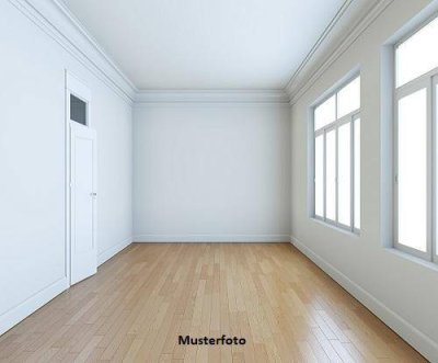 3-Zimmer-Wohnung mit Carport