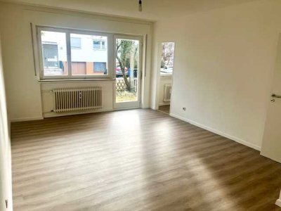 *Renoviertes, helles 1. Zi. Apartment mit Süd- Ost Terrasse und Stellplatz*