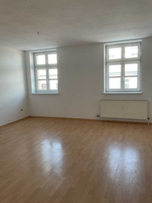 Gemütliche 3 Zimmerwohnung direkt am Straussee