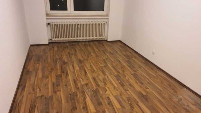 Freundliche 2,5-Zimmer-Wohnung mit Balkon in Hamm sieg