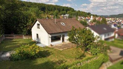 Herbrechtingen- Bolheim: Einfamilienhaus mit Garten in unverbaubarer Waldrandnähe zu verkaufen