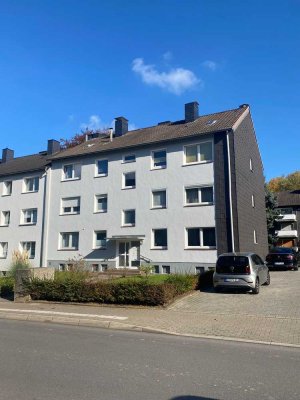 Schöne EG-Wohnung m. Balkon in beliebter Lage u. angenehmer Hausgemeinschaft,jetzt Chance ergreifen!