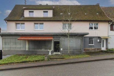 Raumwunder: 2-Familienhaus mit zusätzlich ca. 100 m² Nutzfläche und Garten in Ruhelage