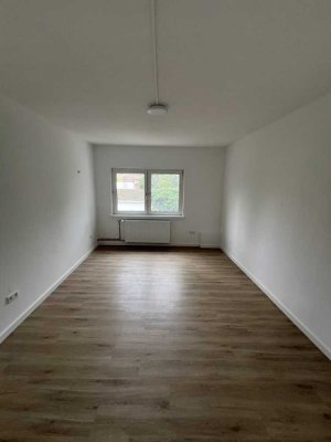 *RENOVIERT - Gemütliche und helle 2 ZKB Wohnung, MA-Feudenheim*