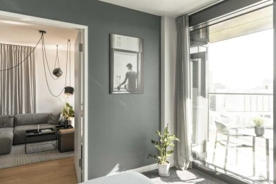 Luxus-Apartment mit Süd-West-Loggia, Siematic Designerküche und TG-Stellplatz im Henninger Turm