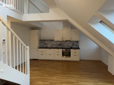 Tolle Dachgeschoss Maisonette mit Terrasse im Hietzinger Villenviertel