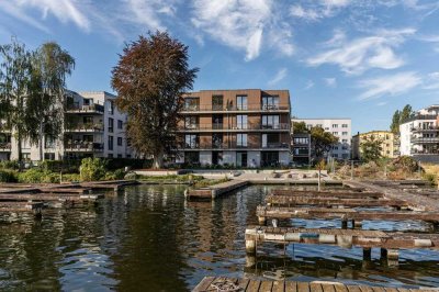 2-Zimmer Erdgeschosswohnung nahe BER und Adlershof | Neubau, Wassergrundstück, Terrasse