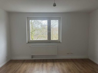 Gepflegte 2-Zimmer Wohnung im 2. OG zu vermieten!