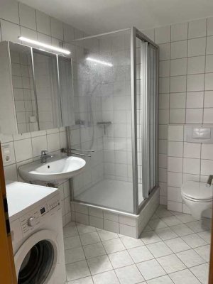 2-Zimmer Wohnung im GG (an NR/ keine HT)