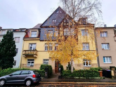 Ein Stück Geschichte in bester Lage: 3-Raumwohnung in Dresden-Laubegast