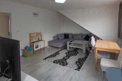 Kernsanierte 3-Zimmer-Dachgeschosswohnung in ruhiger Lage