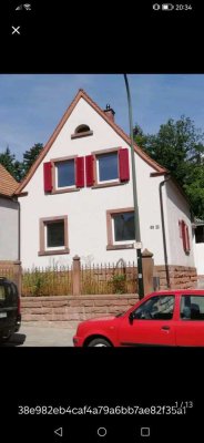 Günstiges 4-Raum-Einfamilienhaus mit EBK in Bad Dürkheim