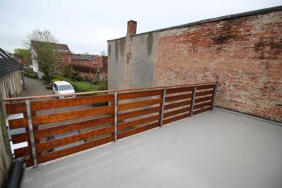 Wohnen in zentraler Lage! Großzügige 3-Zimmer-Wohnung mit Balkon!