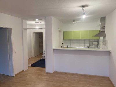 Gepflegte 2-Zimmer-Wohnung mit Balkon und Einbauküche in Bühl