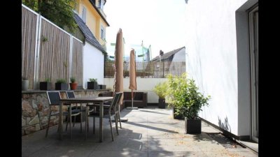 Reserviert   DHH mit Kamin, EBK, Balkon, Terrasse und Garten/charming semi-detached house