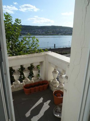 Altbauwohnung mit traumhaftem Rheinblick in Rüdesheim am Rhein