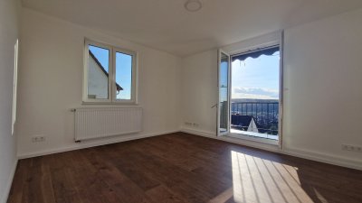 Traumhafte 3-Zi.-Whg. mit Garage, EBK, Balkon & Garten in Plochingen - Erstbezug nach Kernsanierung