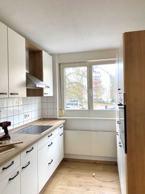 Ansprechende 4-Raum-Wohnung mit EBK und Balkon in Rheinstetten