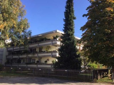 Geschmackvolle 1-Zimmer-Wohnung mit Loggia und Einbauküche in Putzbrunn