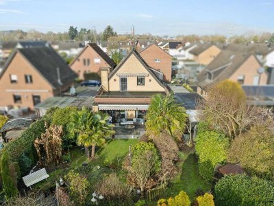 Großzügiges, gepflegtes und modernisiertes 1-2 Familienhaus mit traumhaften Garten in Frechem Bachem