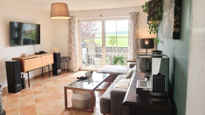 Stilvolle Maisonette-Wohnung In herrlicher, ruhiger Lage 5 min zum Chiemsee