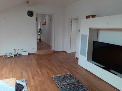 Neuwertige 110 qm-Wohnung im Ortskern Bodenkirchen