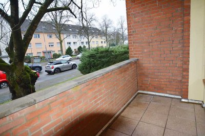 Helle, gut geschnittene 3-Zimmer-Wohnung im Hochparterre mit Balkon in KR-Uerdingen