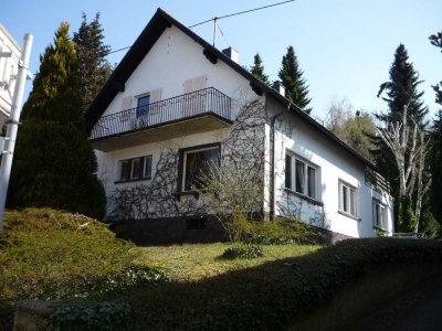 Schönes, geräumiges Haus mit sechs Zimmern in Saarpfalz-Kreis, Bexbach