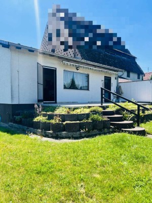 Gepflegtes Einfamilienhaus mit Terrasse und schönem Sonnengarten