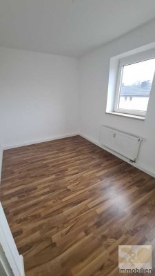 ***Komfortable 3,5-Zimmer im 1.OG in ruhigem Wohngebiet sucht nette Mieter***