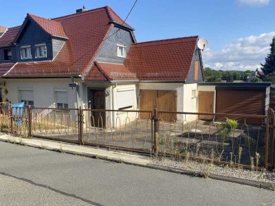 Schöne Doppelhaushälfte mit Garage in Wintersdorf zu verkaufen