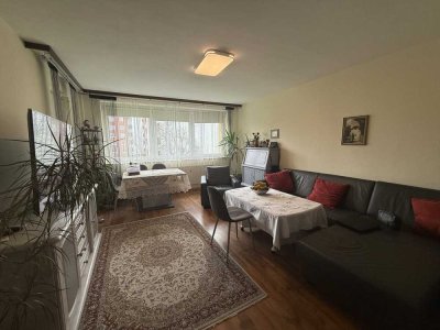 *Attraktive 3-Zimmer-Eigentumswohnung mit Balkon und Tiefgarage*